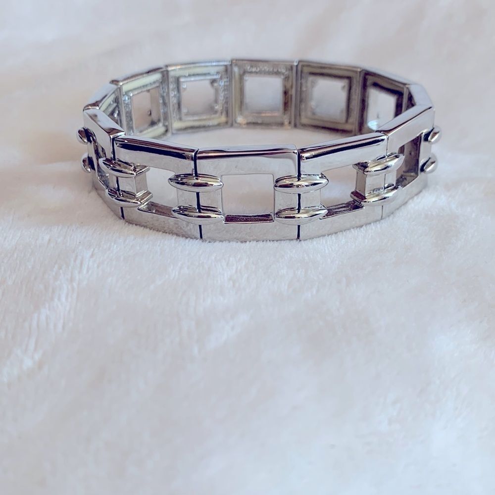 Women's Silver Tone Wide Link Open Square Bracelet